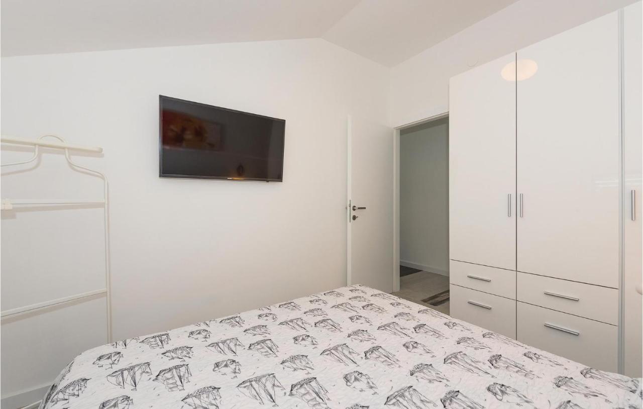 Cozy Apartment In Brodarica With Wifi Brodarica (Sibenik-Knin) Exterior foto